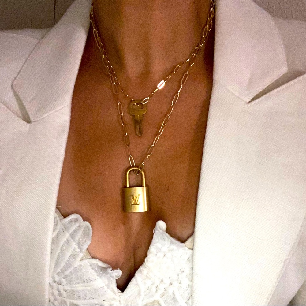 #316 Louis Vuitton LV Lock & Key